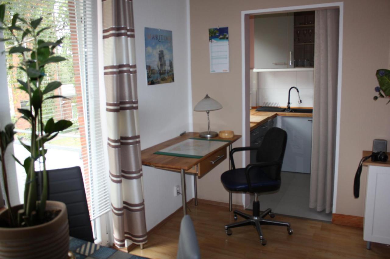 Zentral Gelegene Ferienwohnung Lubecca Esterno foto