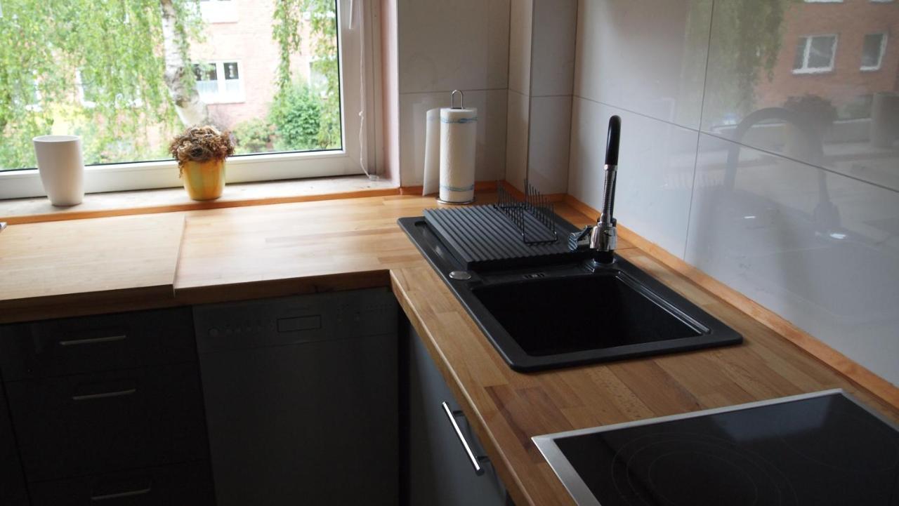 Zentral Gelegene Ferienwohnung Lubecca Esterno foto
